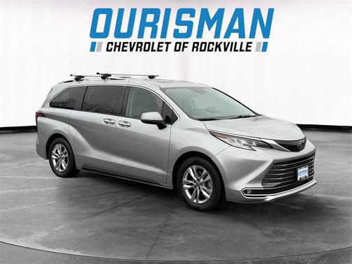 2021 Toyota Sienna Limited 7-Passenger
