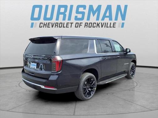 2025 Chevrolet Suburban LS