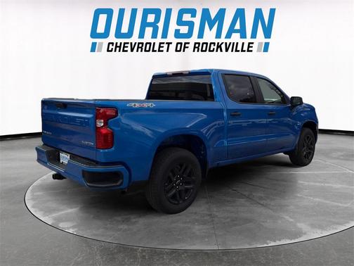 2025 Chevrolet Silverado 1500 Custom