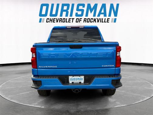 2025 Chevrolet Silverado 1500 Custom