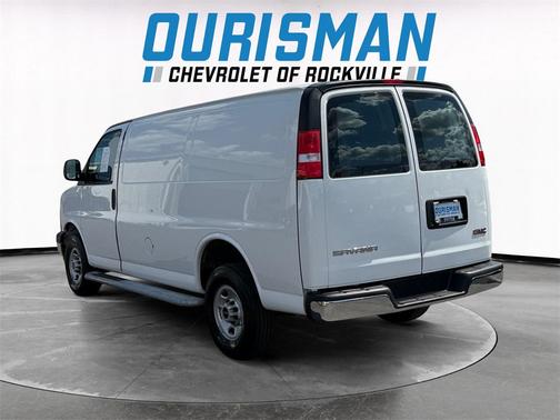 2023 GMC Savana 2500 Work Van