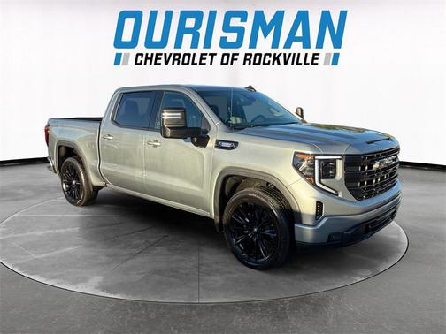 2025 GMC Sierra 1500 Elevation