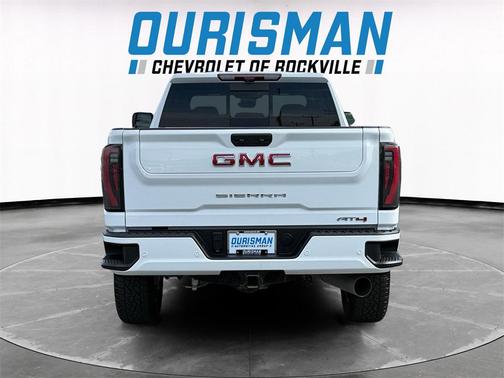2024 GMC Sierra 2500 AT4