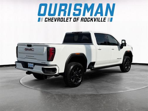 2024 GMC Sierra 2500 AT4