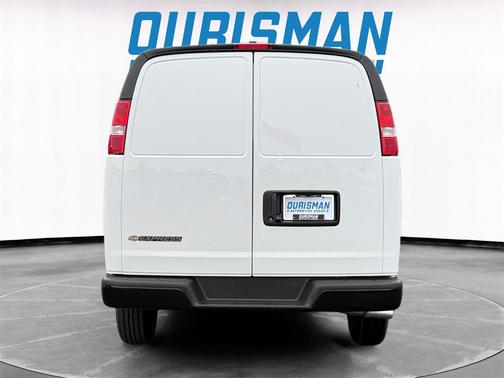 2025 Chevrolet Express 2500 RWD 2500 Regular Wheelbase WT