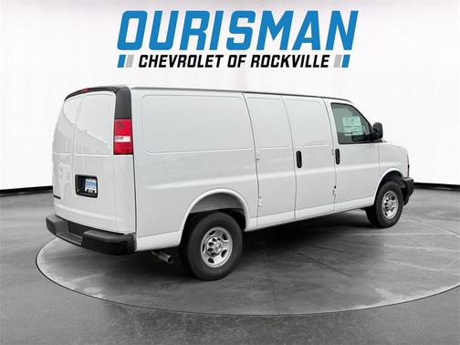 2025 Chevrolet Express 2500 RWD 2500 Regular Wheelbase WT