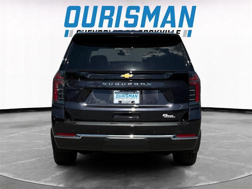 2025 Chevrolet Suburban LS