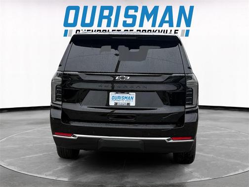 2025 Chevrolet Suburban LT