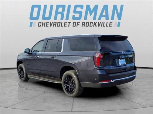 2025 Chevrolet Suburban LS