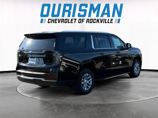 2025 Chevrolet Suburban LT