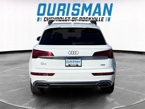 2024 Audi Q5 45 S line Premium Plus