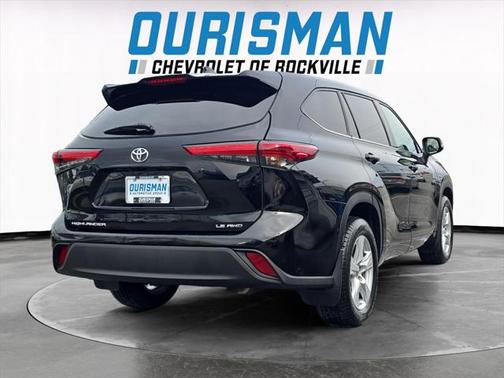 2021 Toyota Highlander LE