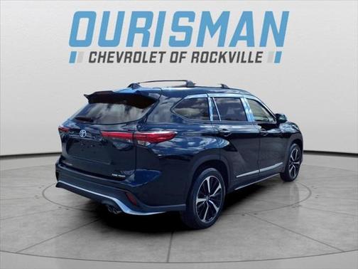 2022 Toyota Highlander XSE