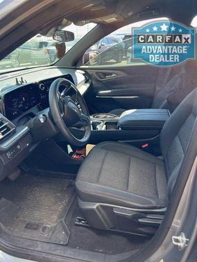 2024 Chevrolet Traverse LS