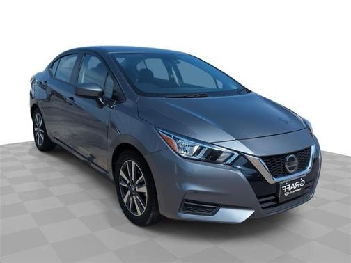 2022 Nissan Versa 1.6 SV