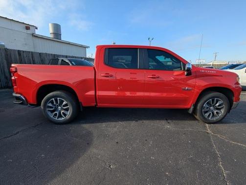 2025 Chevrolet Silverado 1500 LT