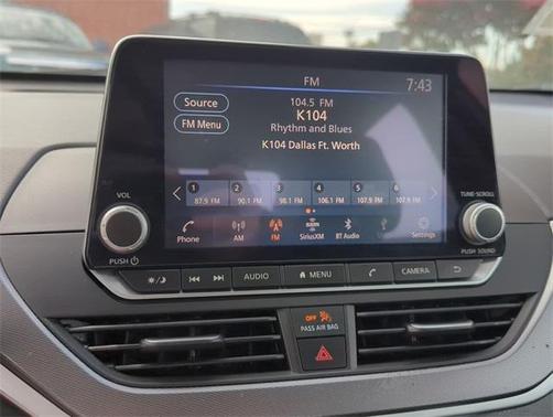 2023 Nissan Altima SR FWD