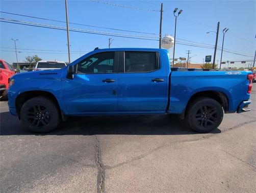 2025 Chevrolet Silverado 1500 Custom