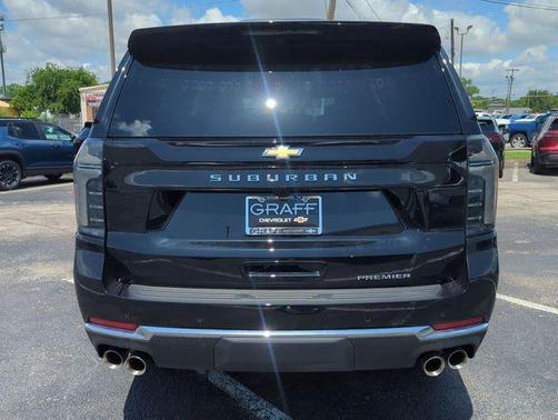 2025 Chevrolet Suburban Premier