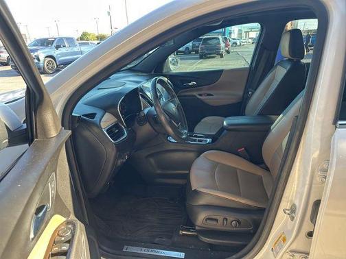 2022 Chevrolet Equinox Premier w/1LZ