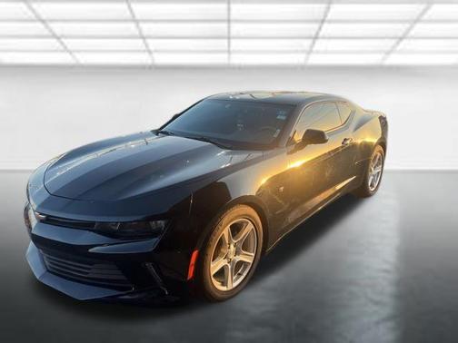 Black 2018 Chevrolet Camaro 1LT