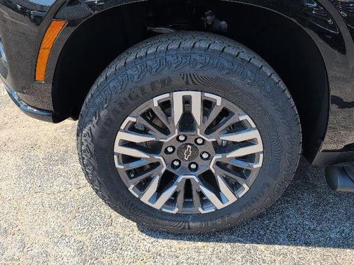 2026 Chevrolet Tahoe 4WD Z71