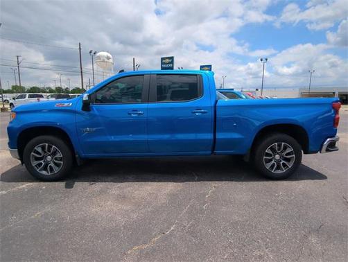 2025 Chevrolet Silverado 1500 LT