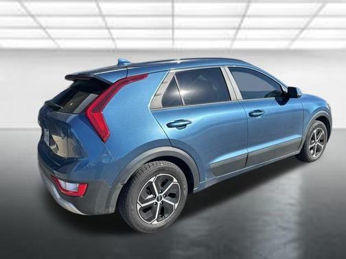 2024 Kia Niro EX