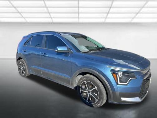 2024 Kia Niro EX