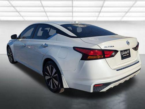 2022 Nissan Altima 2.5 SL