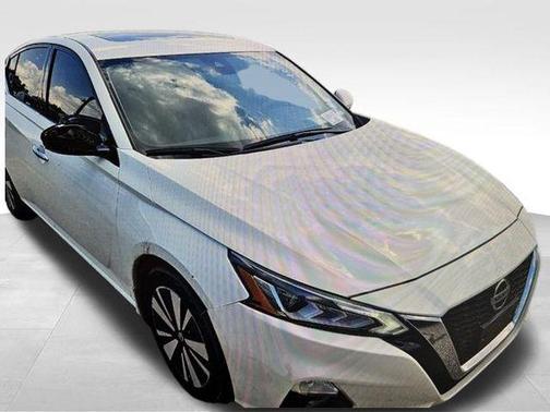 2022 Nissan Altima 2.5 SL