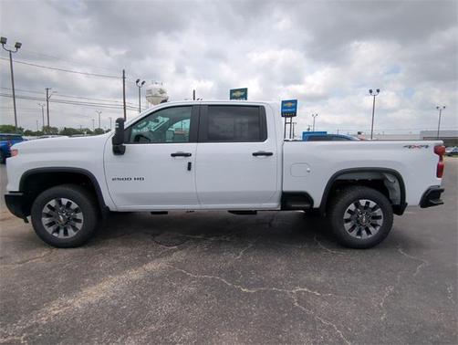 2025 Chevrolet Silverado 2500 Custom