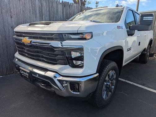 2025 Chevrolet Silverado 2500 LT