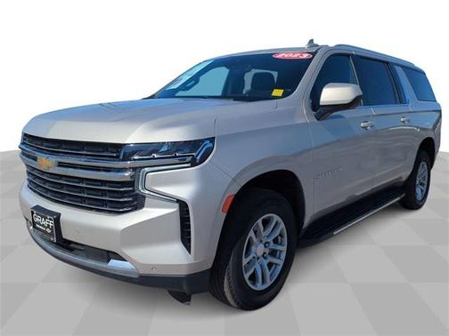 2023 Chevrolet Suburban LT