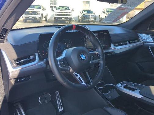 2024 BMW X2 M35i