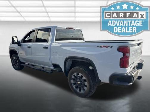 2024 Chevrolet Silverado 2500 Custom