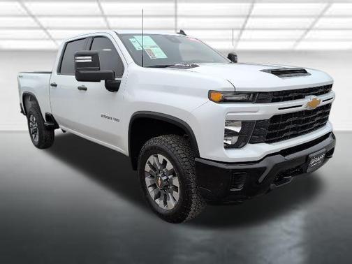 2024 Chevrolet Silverado 2500 Custom