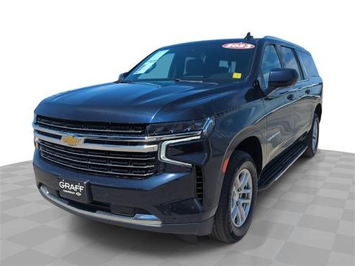 2023 Chevrolet Suburban LT