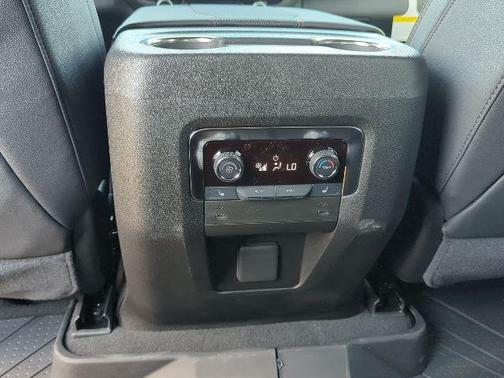 2026 Chevrolet Tahoe 2WD RST