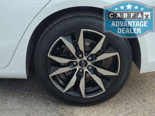 2024 Chevrolet Malibu FWD RS