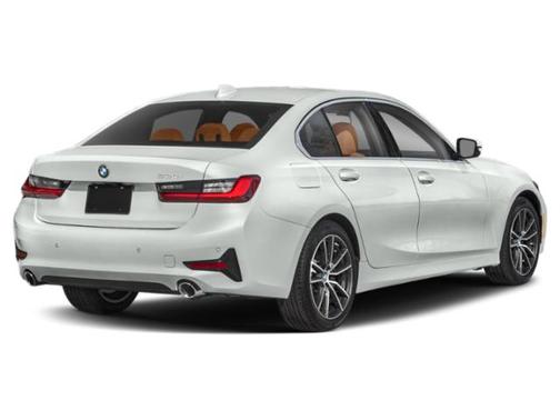 2022 BMW 330 330i