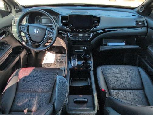 2022 Honda Ridgeline Black