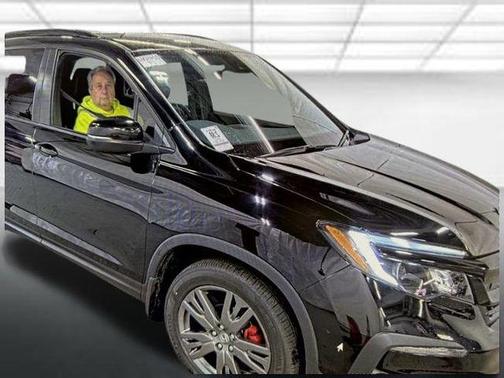 2022 Honda Pilot AWD Sport