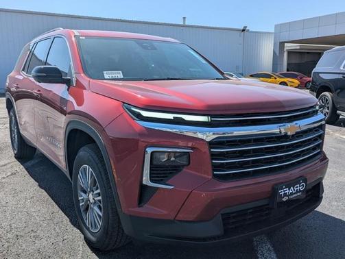2025 Chevrolet Traverse LT