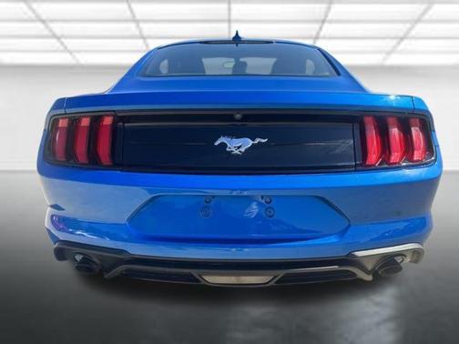 2020 Ford Mustang EcoBoost