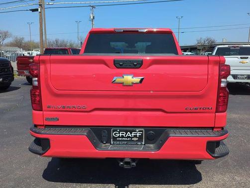2025 Chevrolet Silverado 1500 Custom