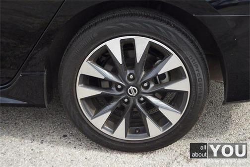 2019 Nissan Sentra SR