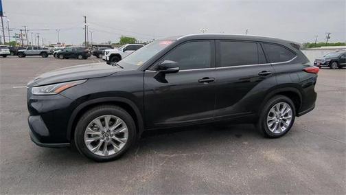 2022 Toyota Highlander Limited