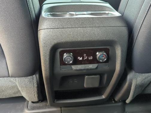 2025 Chevrolet Traverse AWD Z71