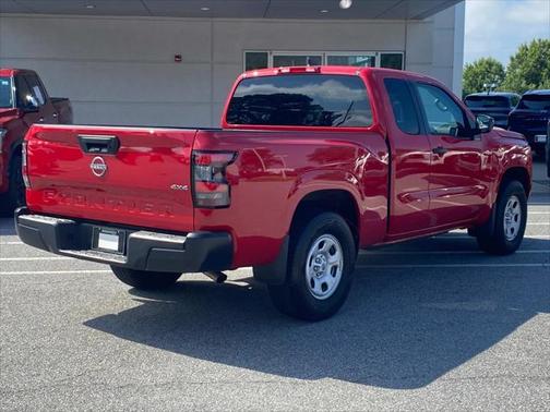2022 Nissan Frontier S